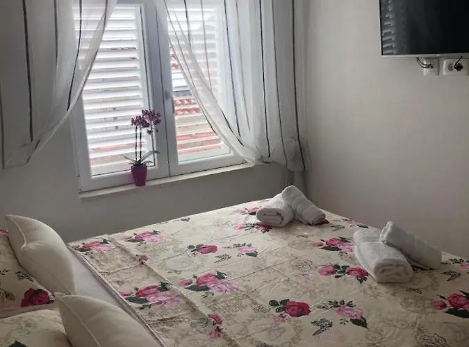 Sunone דוברובניק